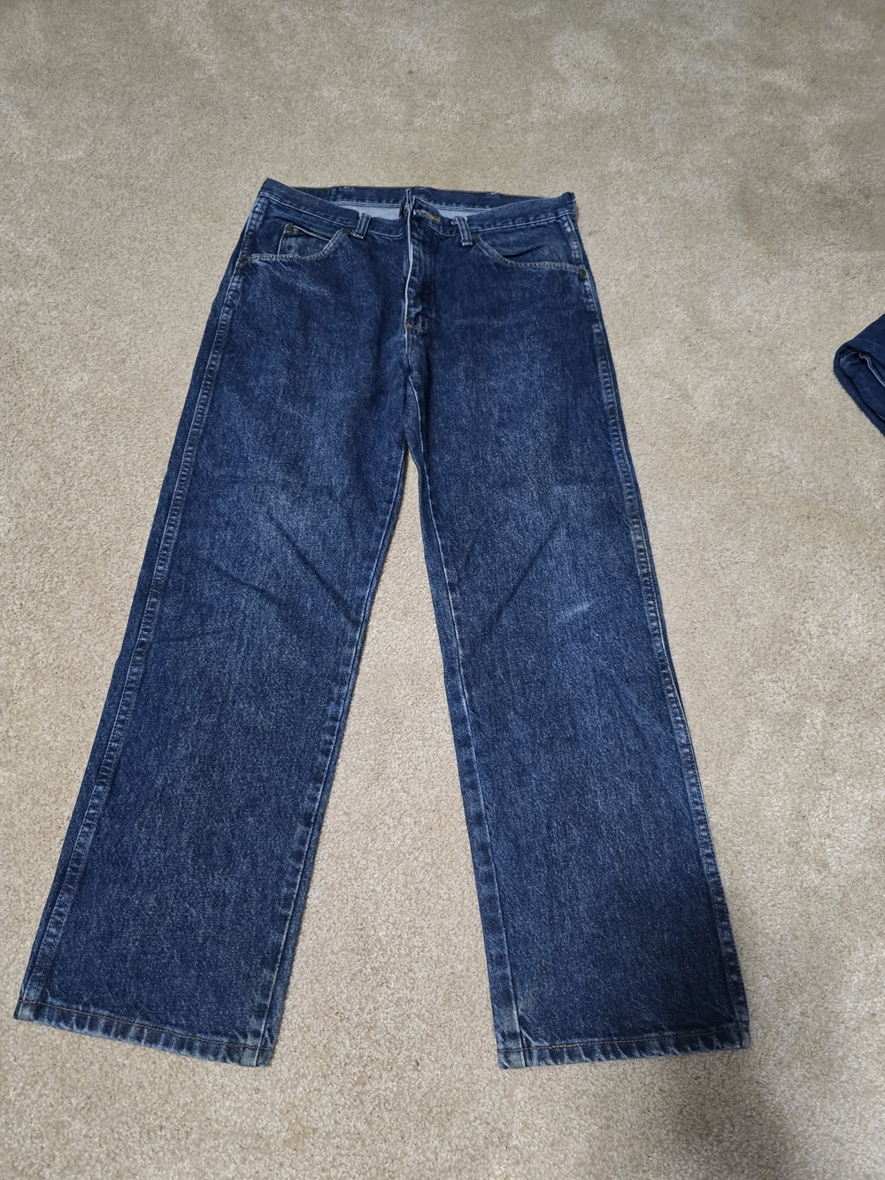 Wrangler Authentic Regular Fit Straight Leg Jeans 34x29 Style 96501MR WA783